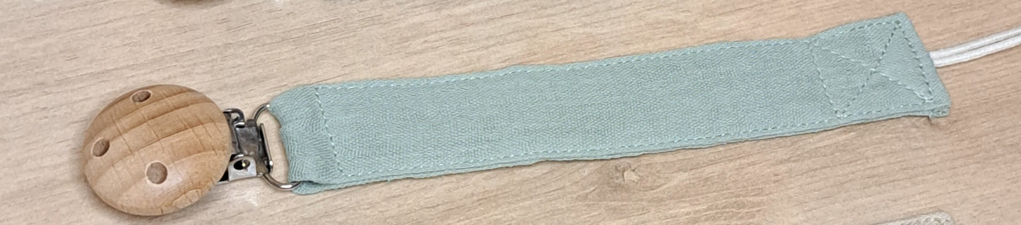 L'attache tétine